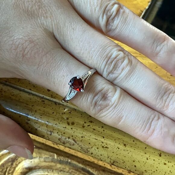 Natural Red Labradorite Sterling Silver Ring Size 9.75 - Picture 4 of 10